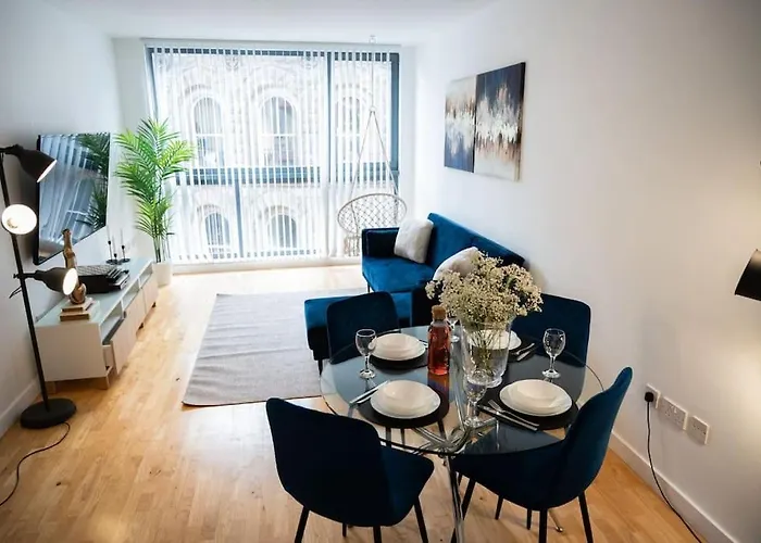 2 Bed Apt In Leeds City Centre