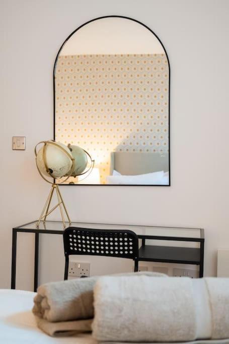 Apartment 2 Bed In Leeds Centre
